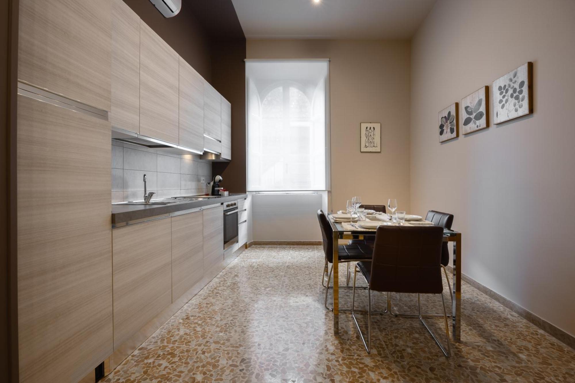 Modern Apartments パレストリーナ エクステリア 写真