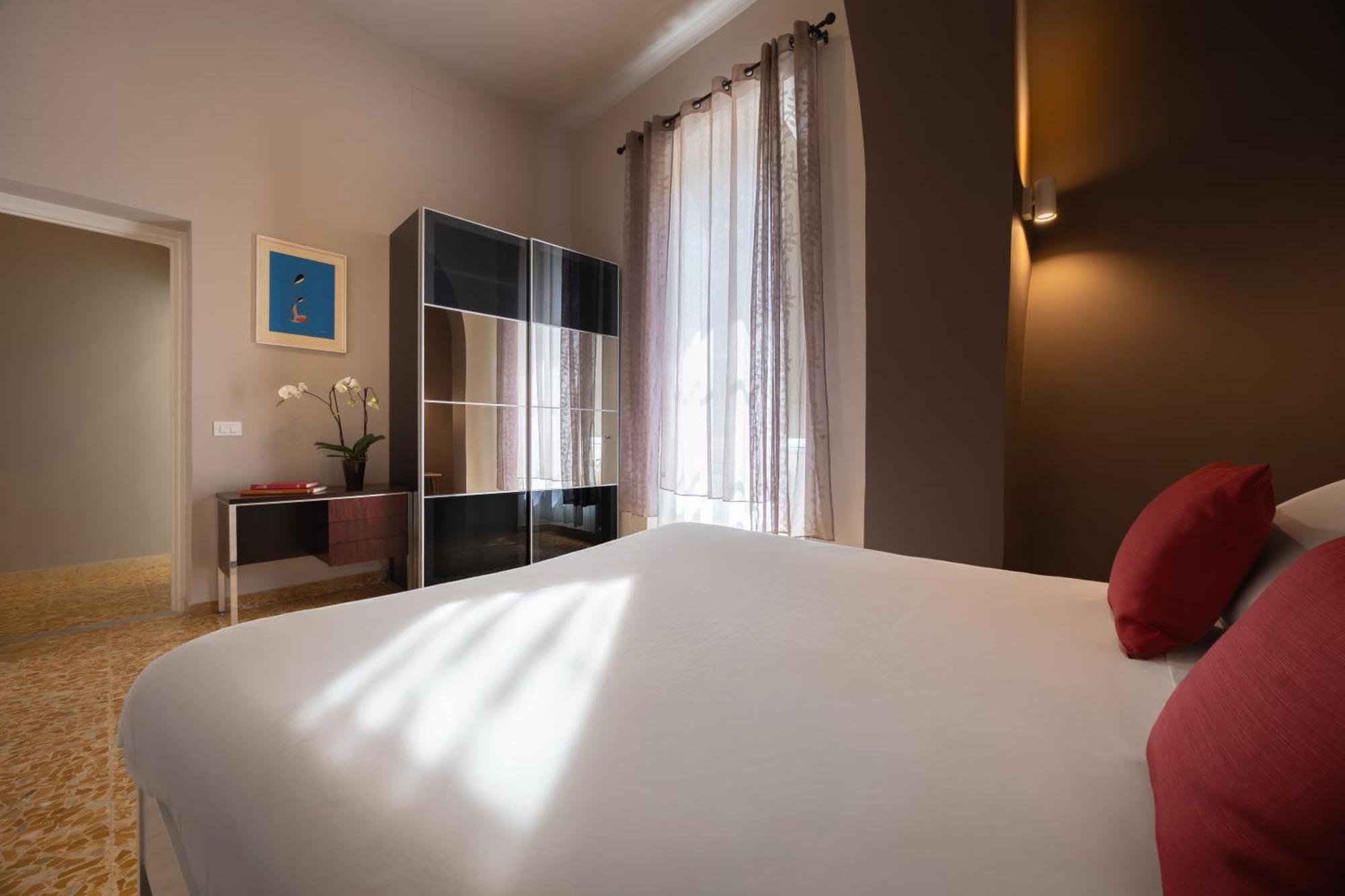 Modern Apartments パレストリーナ エクステリア 写真