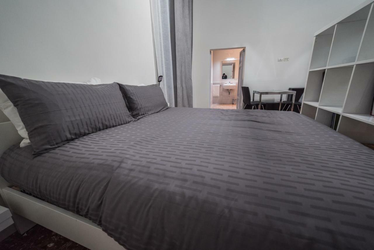Modern Apartments パレストリーナ エクステリア 写真