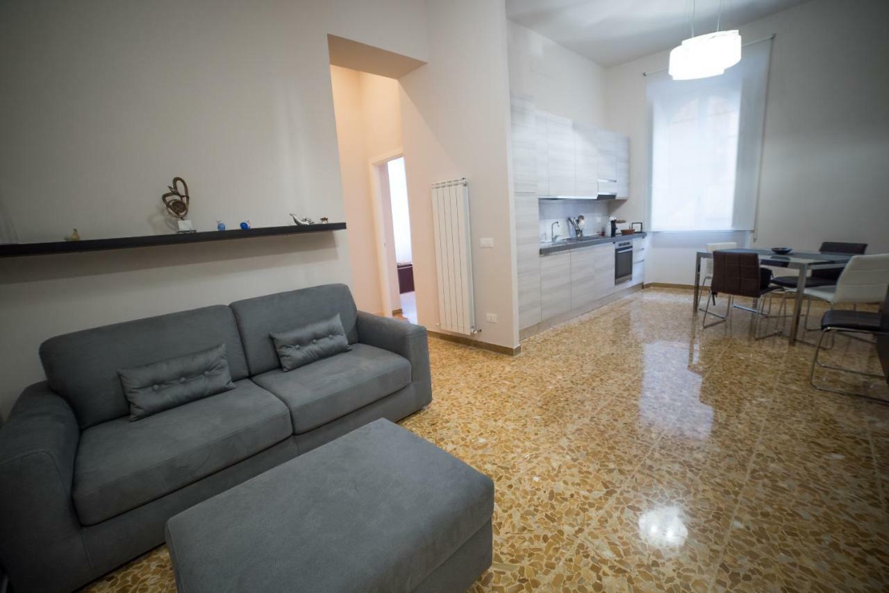 Modern Apartments パレストリーナ エクステリア 写真